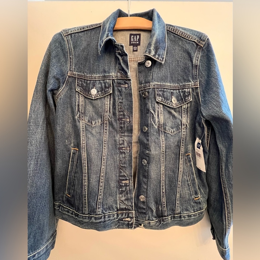 GAP denim jean jacket.  New with Tags.  Size: Small